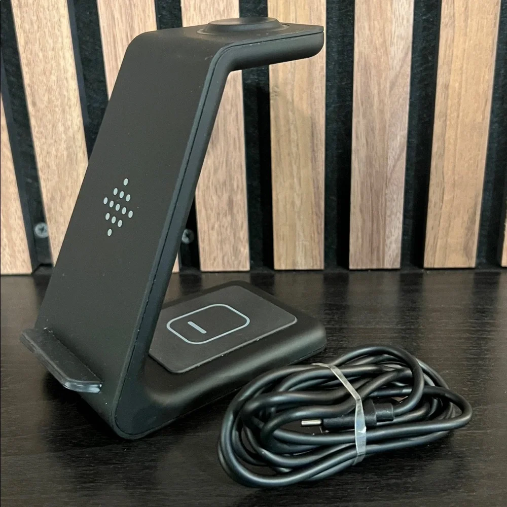 3-in-1 Wireless Charging Station